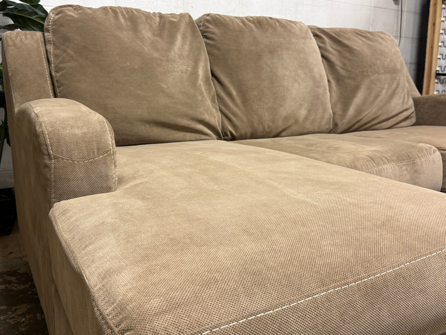 Beige Sectional Couch w/ Ottoman